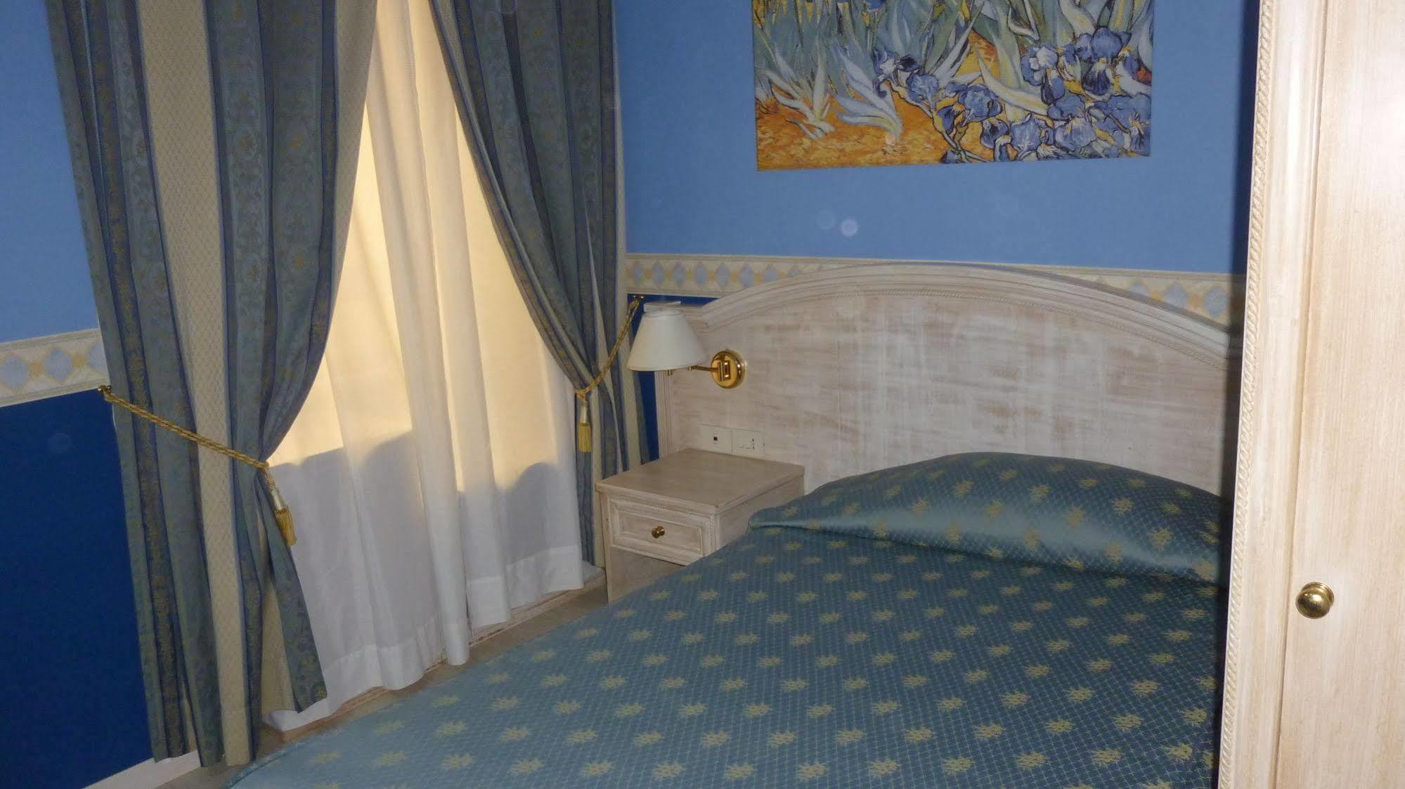 Piccolo Imperiale Bed & Breakfast Roma Dış mekan fotoğraf