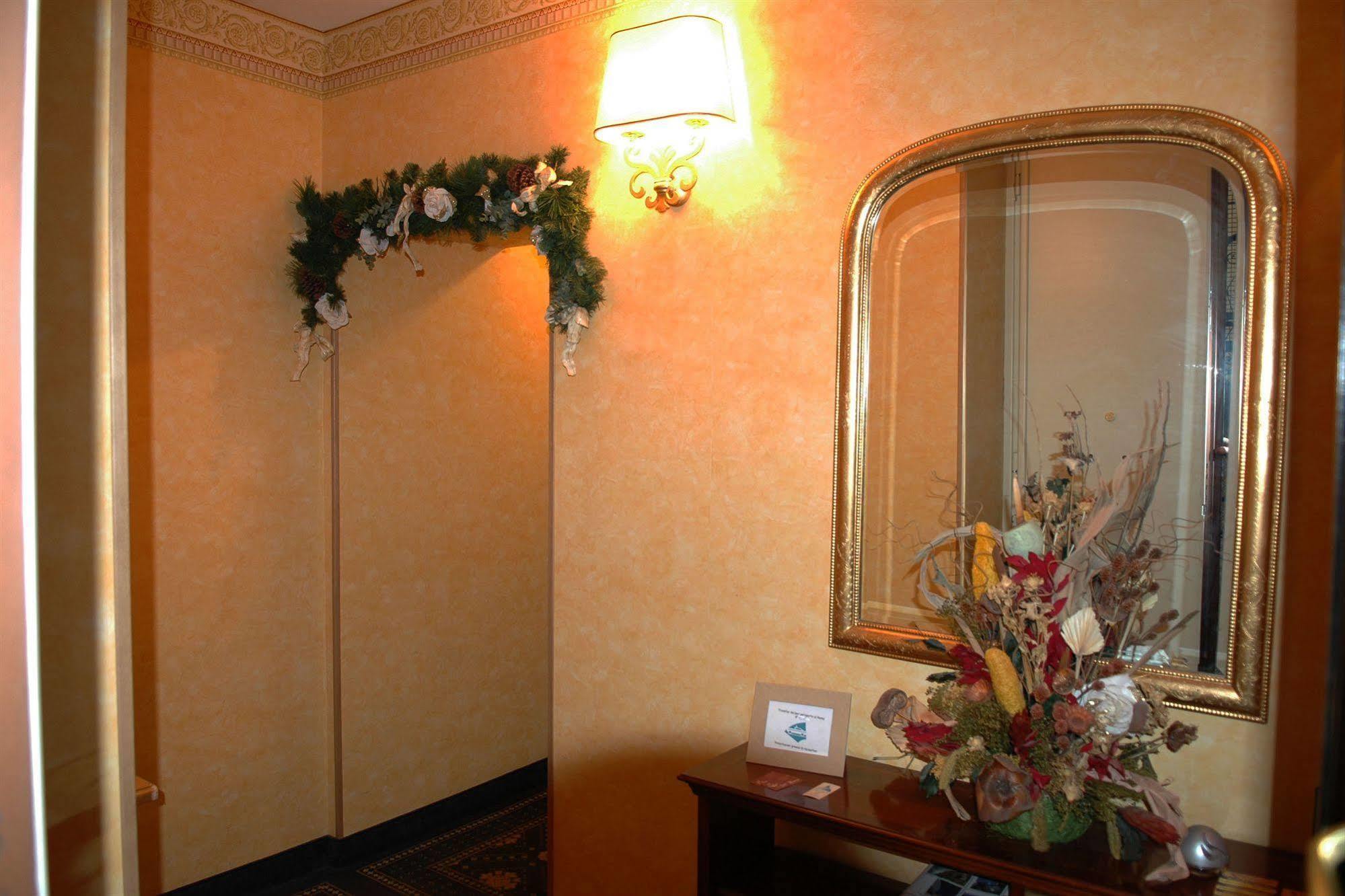 Piccolo Imperiale Bed & Breakfast Roma Dış mekan fotoğraf